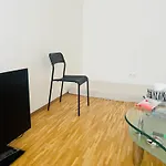 Апартаменты Light And Spicy *